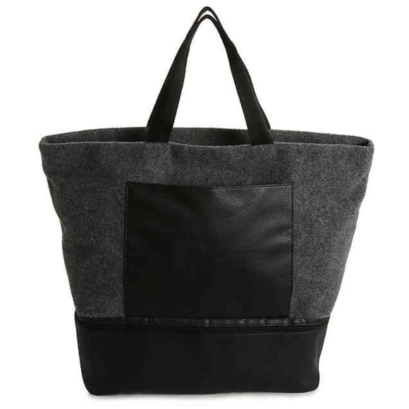 DSW Handbags - DSW Gray Felt Tote with Shoe Compartment NWOT